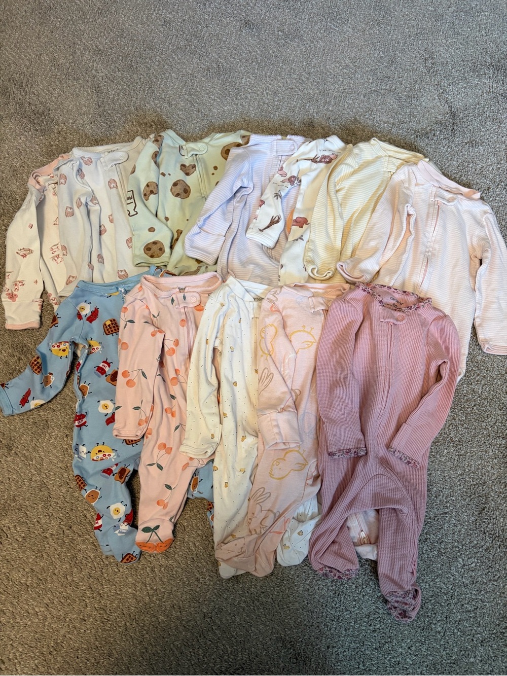 Lot Of (12) 0-3 month Girl Zipper Onesie